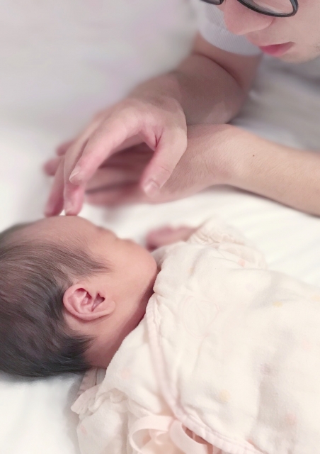 授乳期の寝不足地獄から抜け出す育休ワザ　 “ずらし睡眠”で早寝・早起き生活にシフトしよう